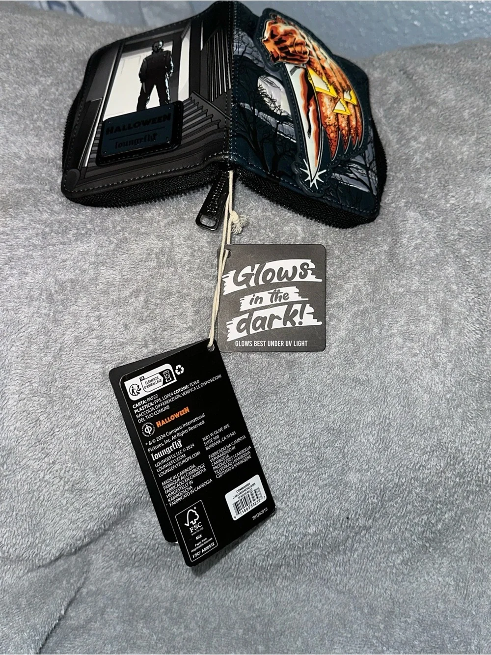 Halloween Michael Myers Loungefly Zip Wallet - Black & Orange